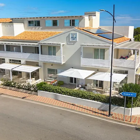 Isa - With Panoramic Swimming Pool In Just 850 Mt From The Sea